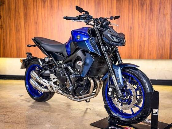 YAMAHA MT-09 YAMAHA MT-09